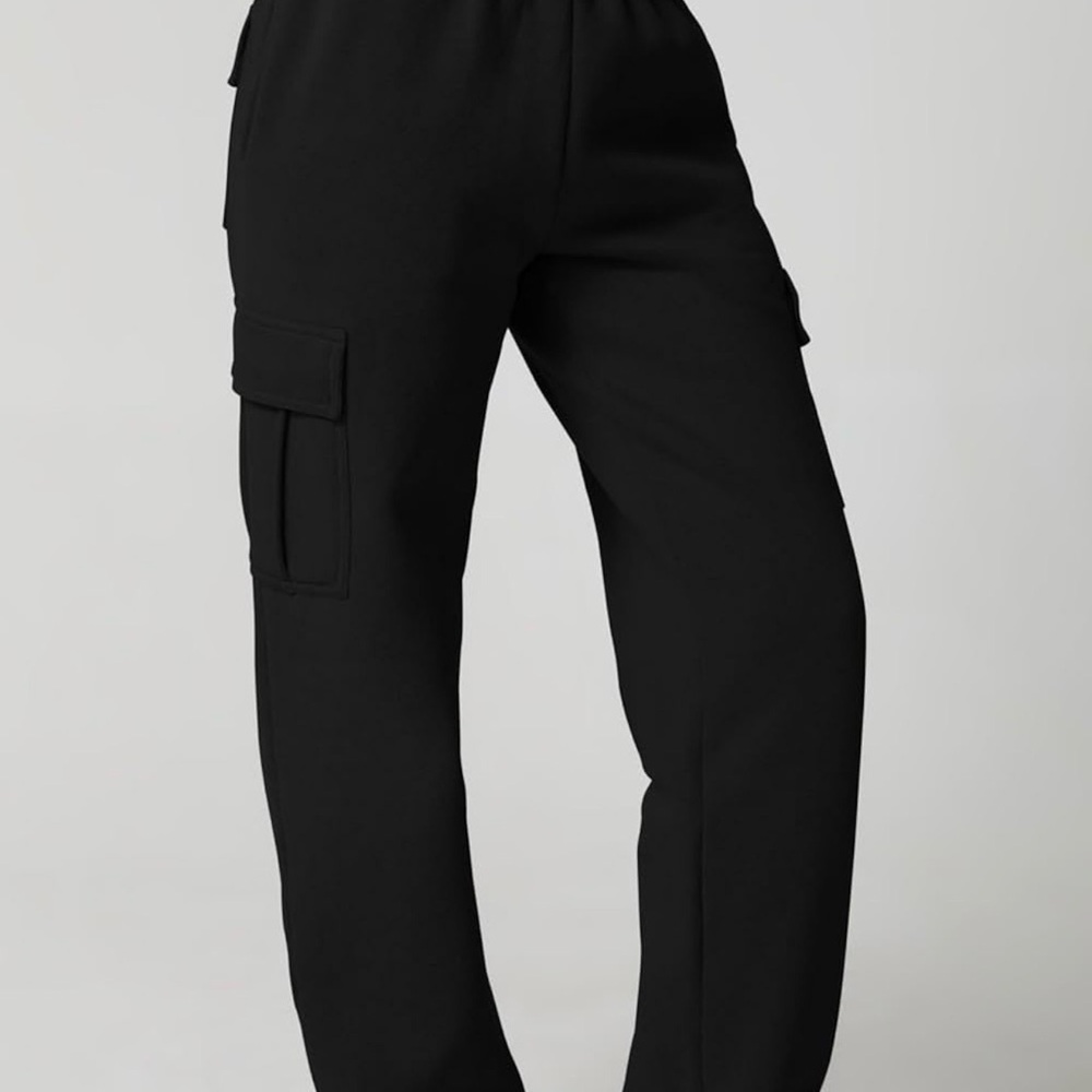 Stylish Black Fleece Cargo Pants for Women - Picture 2 of 7
